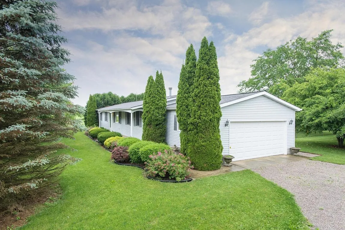 2040 Penry Rd photo 1