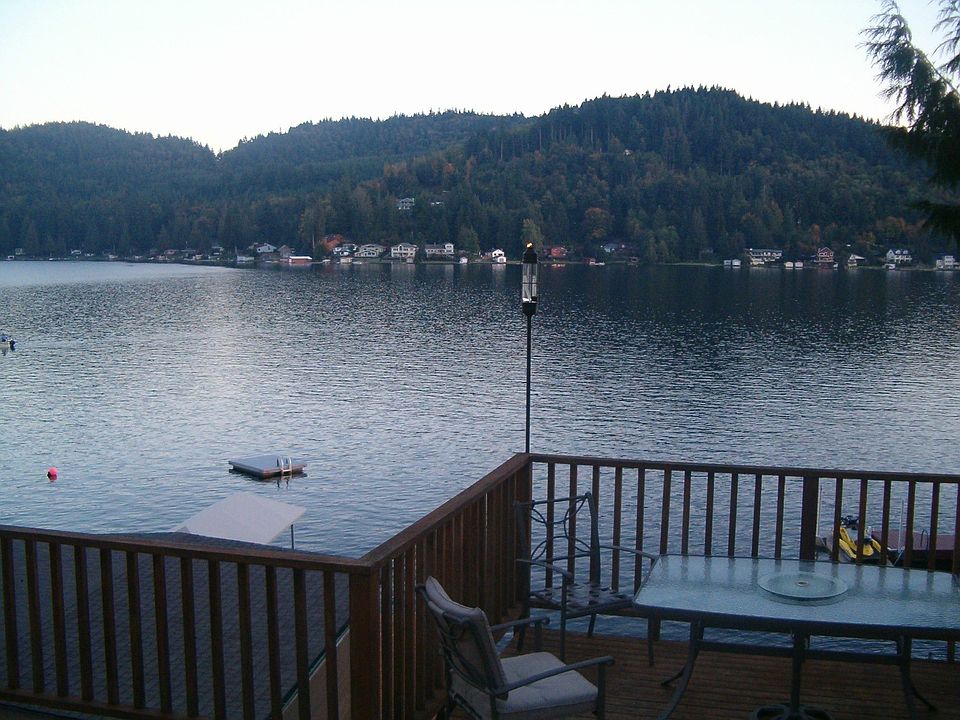 2nd image of 2237 Summit Lake Shore Rd NW