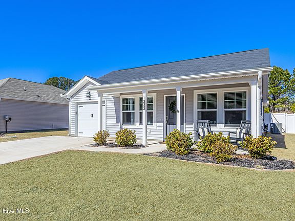 5th image of 1332 Cadbury Castle Drive SE
