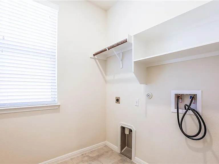 637 Gabrielle Anne Dr — Photo 15