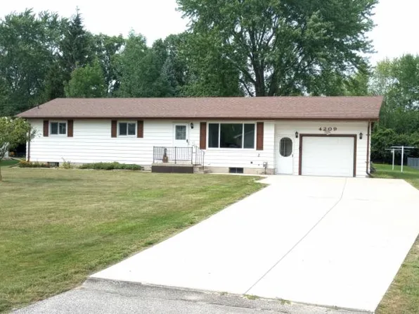 4209 Richmark Ln, Bay City, MI 48706