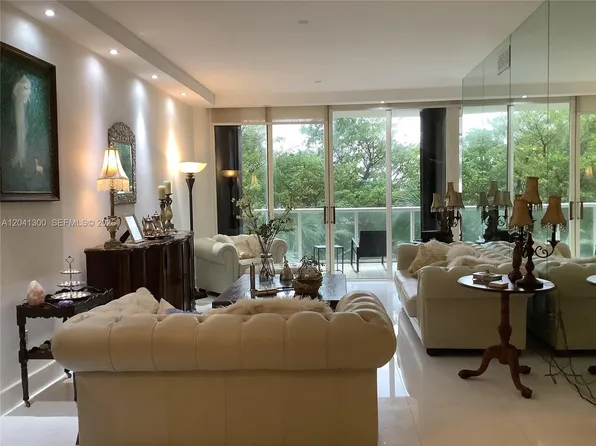 4000 Island Blvd #W3, North Miami Beach, FL 33160