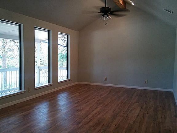 2nd image of 324 Twin Elm Dr
