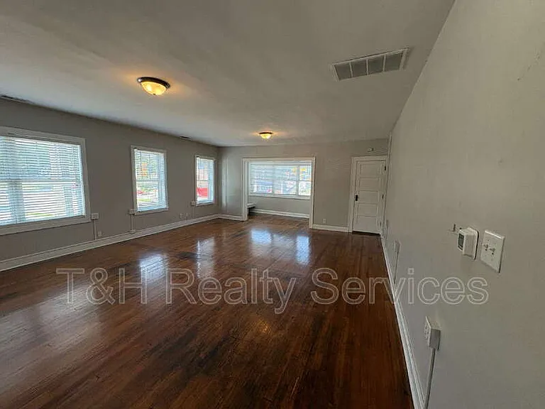 4842 N College Ave #4846 — Photo 5