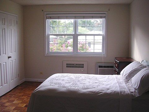 3rd image of 4350 N Pershing Dr APT 4