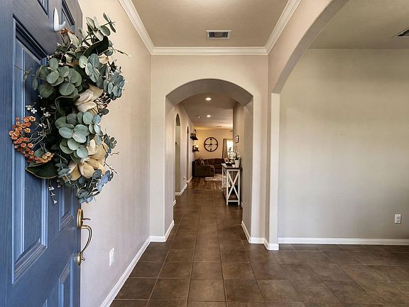 5th image of 336 Country Crossing Cir