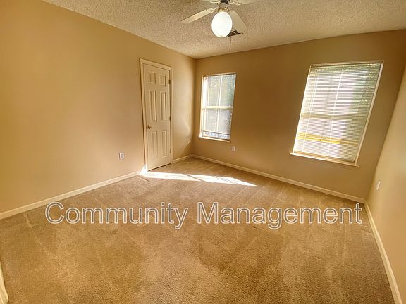 5th image of 2639 Nanette Dr APT 1D
