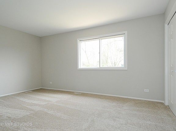 5th image of 144 Flagstaff Dr