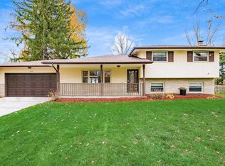619 Jonsol Ct, Columbus, OH 43230
