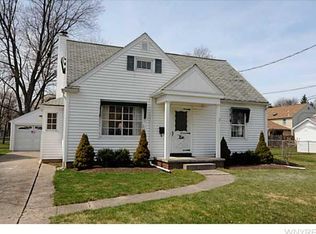 17 Sharon Ave, Hamburg, NY 14075