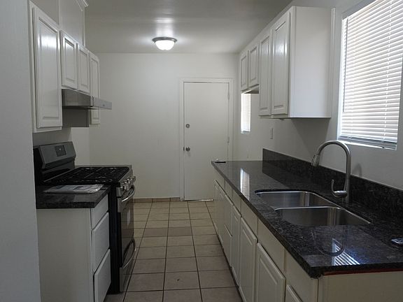 5th image of 1530 Pearl St #419B91713