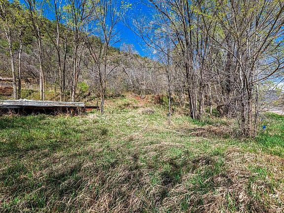 4th image of 4343 County Road 203
