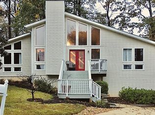 3240 Marine Rd, Cumming, GA 30041