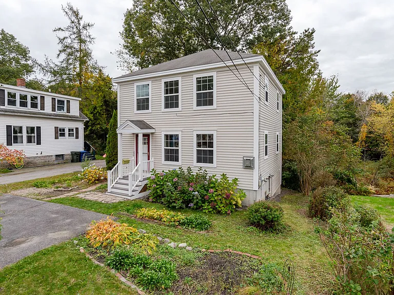 59 Boothby Ave — Photo 5