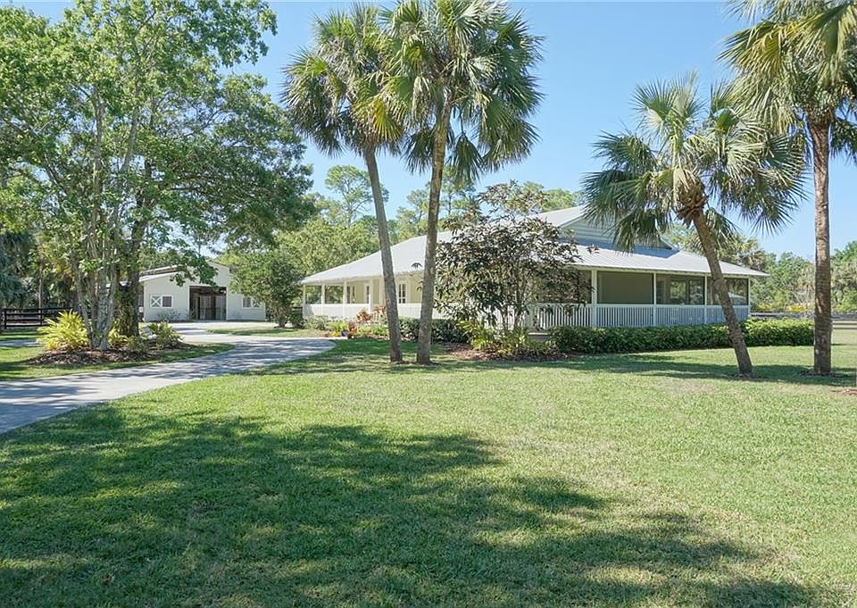 1st image of 6905 Woodbine Way