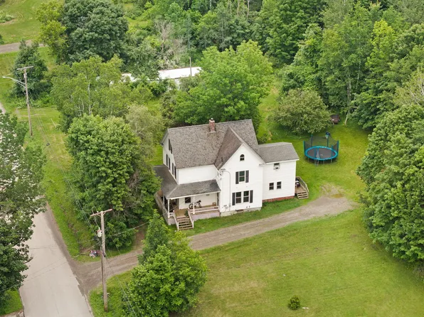 59 Park Street, Dexter, ME 04930