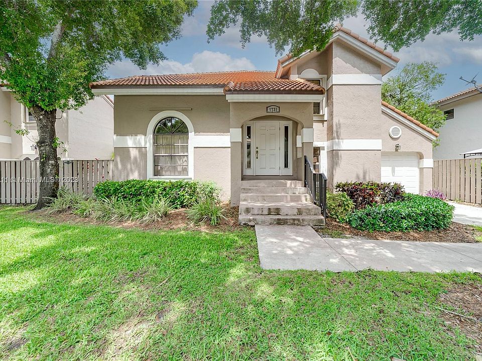1st image of 1731 NW 107th Ave
