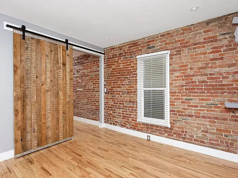 3638 N Williams St — Photo 8