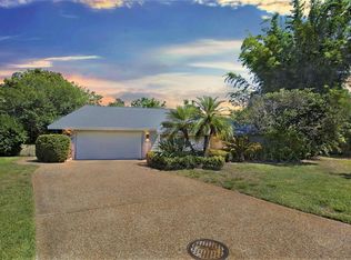 4939 Silkwood Dr, Sarasota, FL 34241