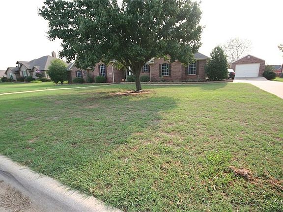 3rd image of 3057 Big Springs Dr