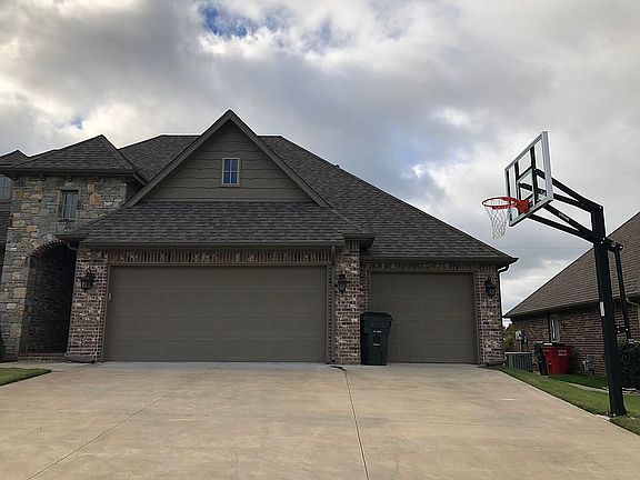 Driving way & Garage