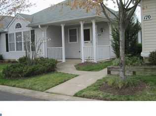 169 Goldfinch Dr, Monroe Township, NJ 08831