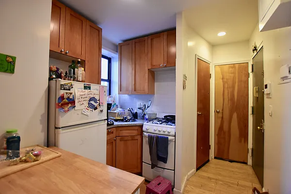 Rented by Bold New York | media 18