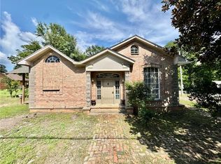 2745 N 1st St, Jena, LA 71342