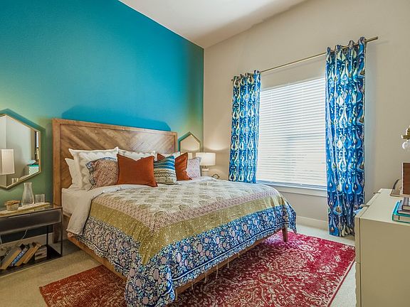5th image of 1705 N Greenville Ave #2122268