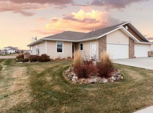 3802 Downing St, Bismarck, ND 58504