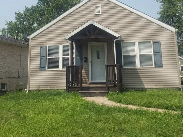 107 S May St, Joliet, IL 60436