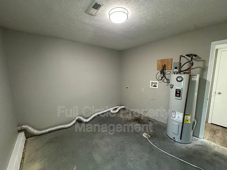 2710 N 1st St #4 — Photo 14