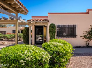 1107 S Calle De Las Casitas, Green Valley, AZ 85614