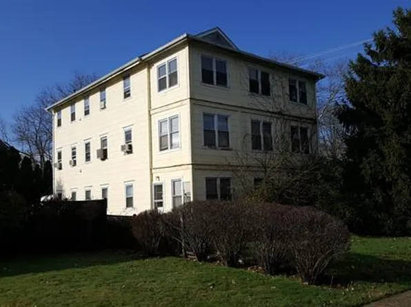 1711 Magnolia Ave, Hatboro, PA 19040