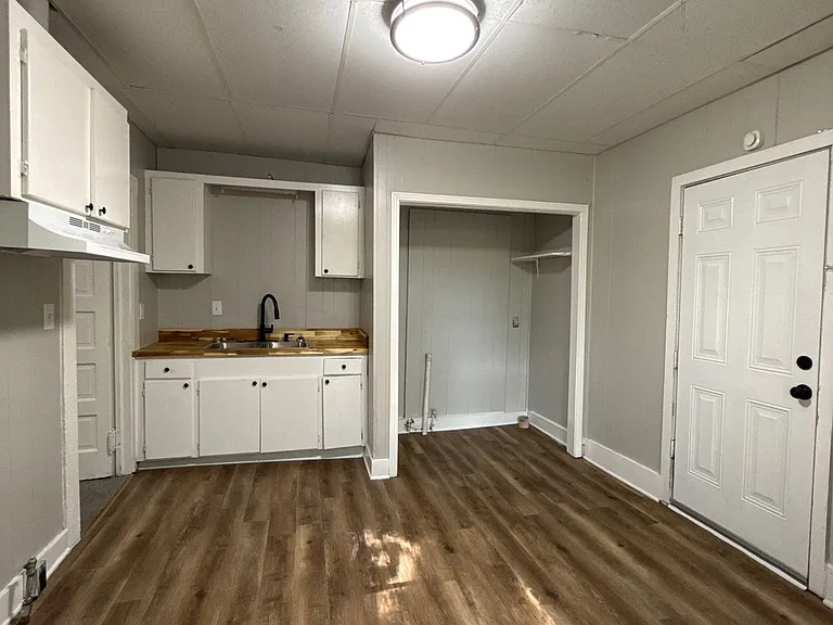 808 Tyus St — Photo 13
