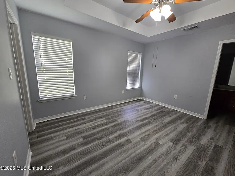 15011 Camp Ln — Photo 9