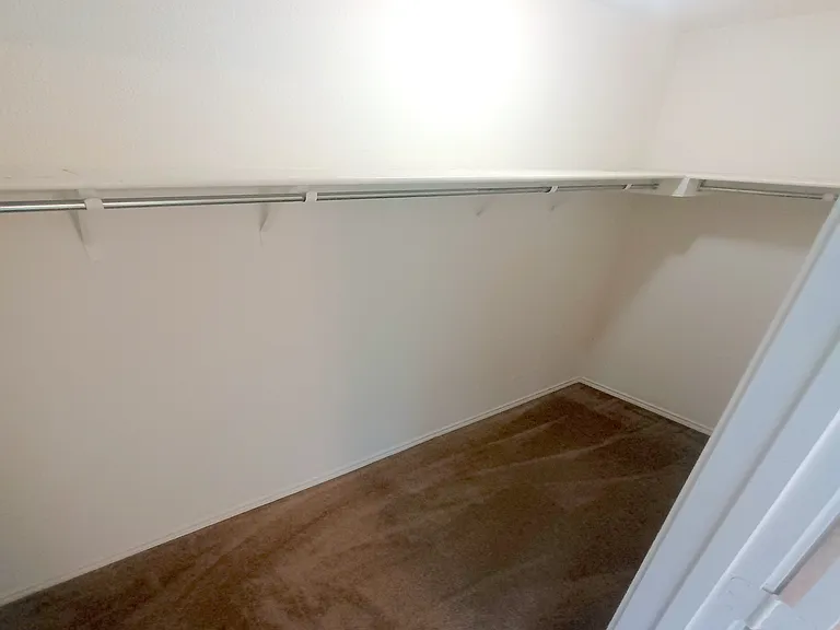 6213 Ringsby Rd — Photo 13