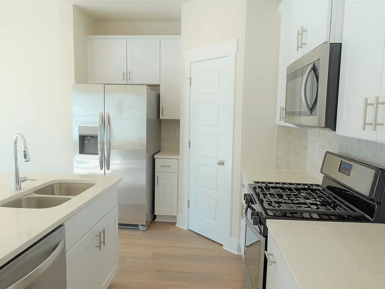 623 Millwright Way #1 — Photo 4