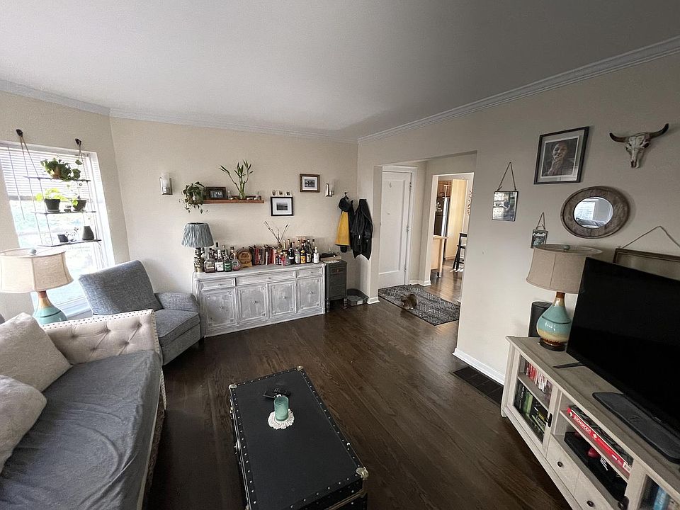 1st image of 1458 W Winnemac Ave #4