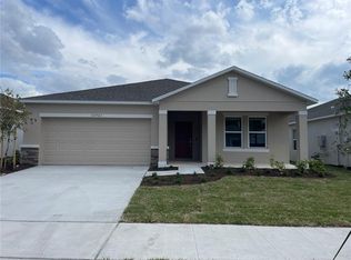 33701 Sky Blossom Cir, Leesburg, FL 34788