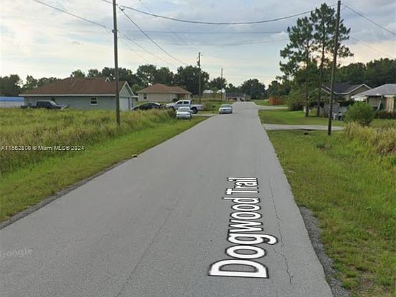 5th image of 42 Dogwood Trl #0