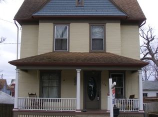 138 Hill Ave, Elgin, IL