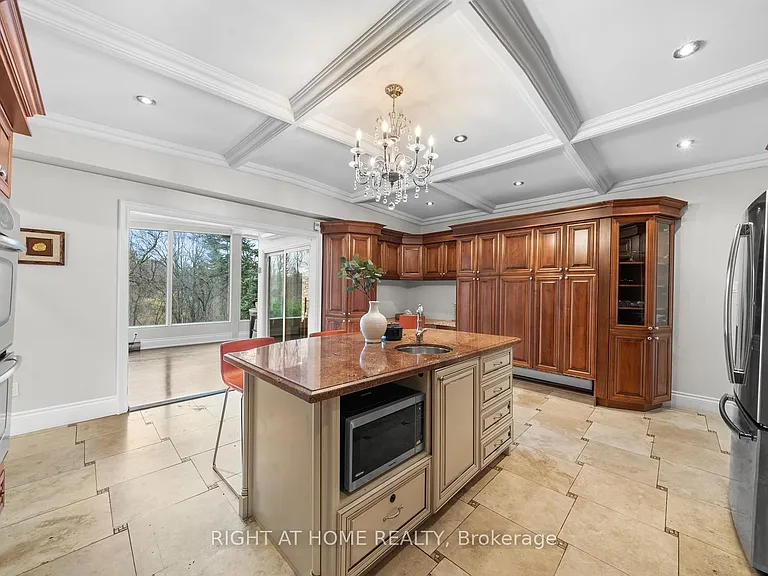40 Heathview Ave — Photo 22