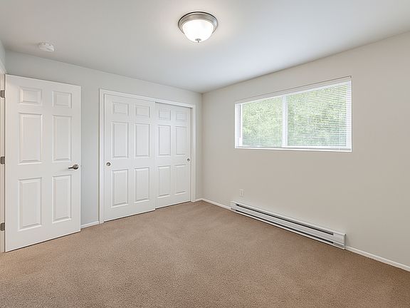 5th image of 7318 35th Ave NE APT 4