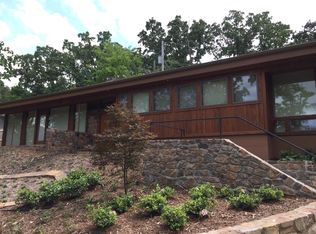 1708 Waterside Dr, N Little Rock, AR 72116