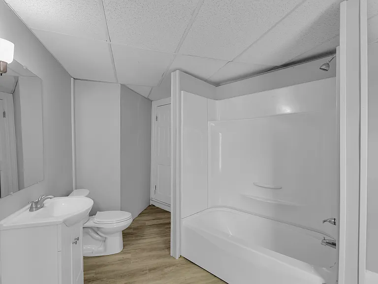 149 W Ridge St #2B — Photo 12