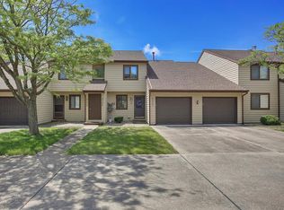 2157 Harbortown Cir #0, Champaign, IL 61821