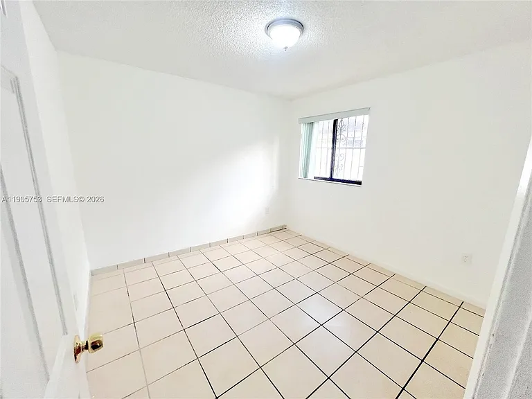 2740 W 63rd St #104 — Photo 23