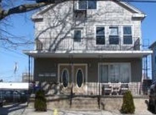 265 New York Ave, Providence, RI 02905