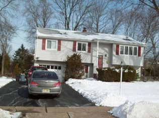 45 Carlisle Rd, Wayne, NJ 07470